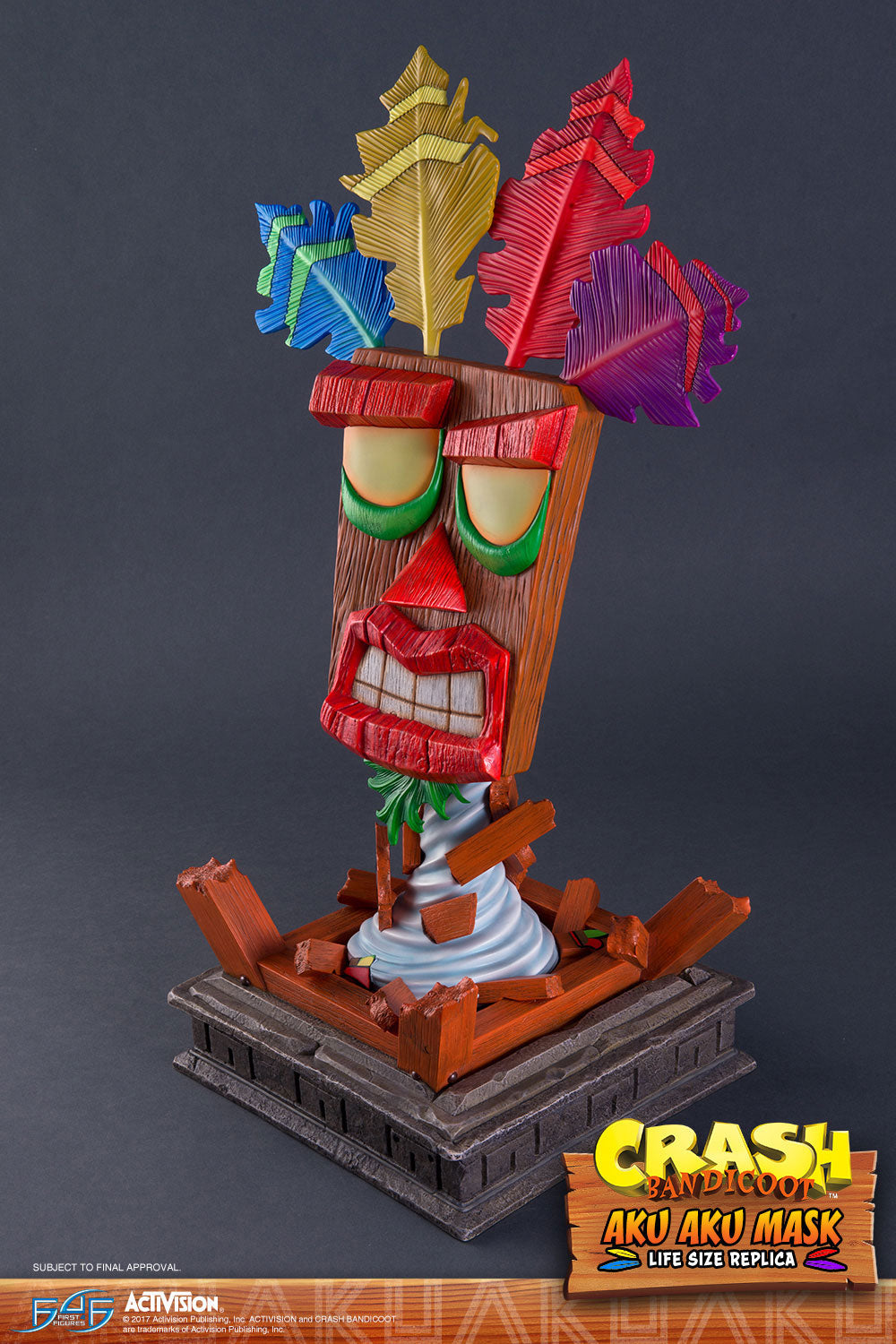 CRASH BANDICOOT - Masque taille réelle Aku Aku - 65cm
